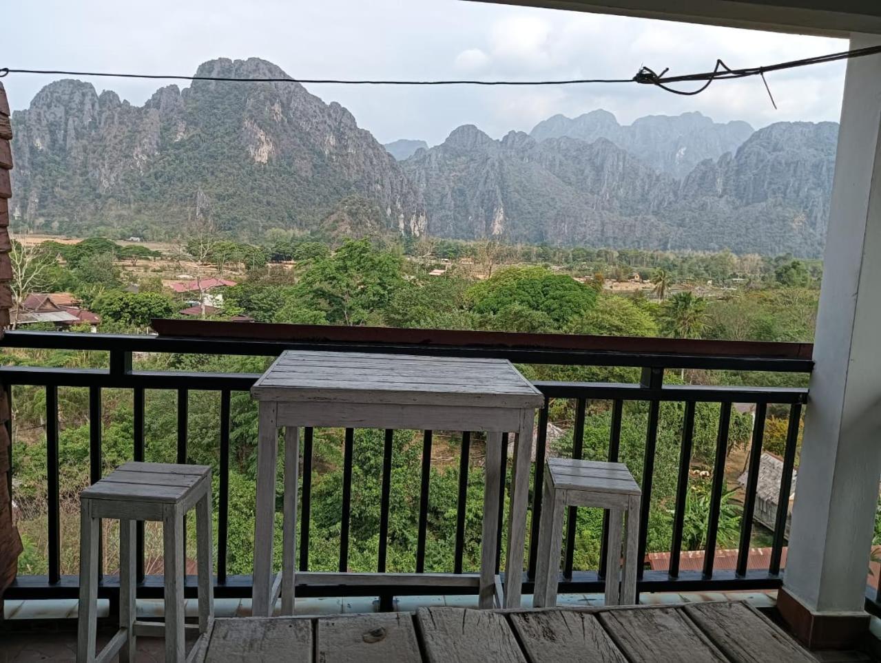 Bountang Riverside Hotel Vang Vieng Exterior foto